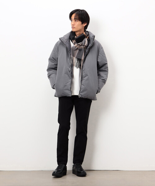 COMME CA ISM（コムサイズム）の「ポリエステル タッサー 機能中綿 スタンドカラーブルゾン（ブルゾン・メンズ・グレー/ブラック・LARGE/MEDIUM）」の4枚目の写真