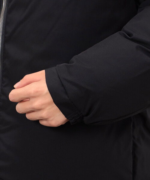 COMME CA ISM（コムサイズム）の「ポリエステル タッサー 機能中綿 スタンドカラーブルゾン（ブルゾン・メンズ・グレー/ブラック・LARGE/MEDIUM）」の16枚目の写真