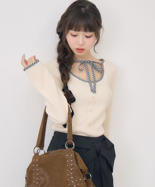 ems excite（エムズエキサイト）の「【新色追加】チェックパイピングNTPO（ニット/セーター・レディース・ブラウン/ブラック/ナチュラル/ダークグレー・FREE）」の5枚目の写真