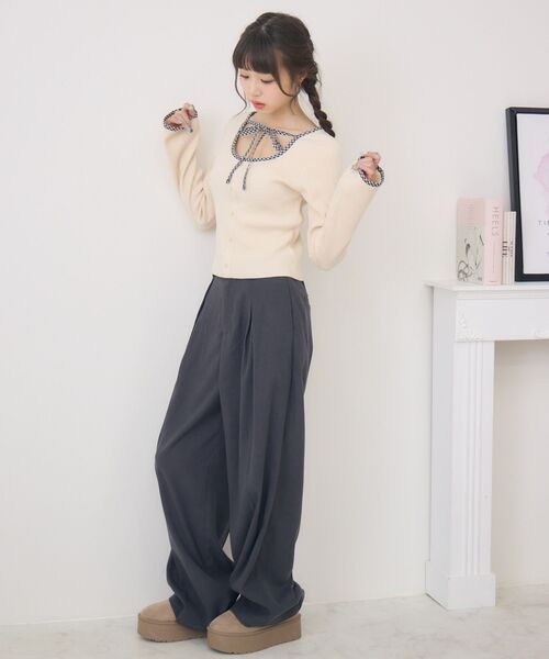 ems excite（エムズエキサイト）の「【新色追加】チェックパイピングNTPO（ニット/セーター・レディース・ブラウン/ブラック/ナチュラル/ダークグレー・FREE）」の10枚目の写真