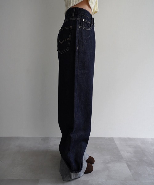 Rashik(ラシク)の「ロールアップルーズデニム(デニムパンツ・レディース・インディゴブルー/ブラック・S/M)」の17枚目の写真