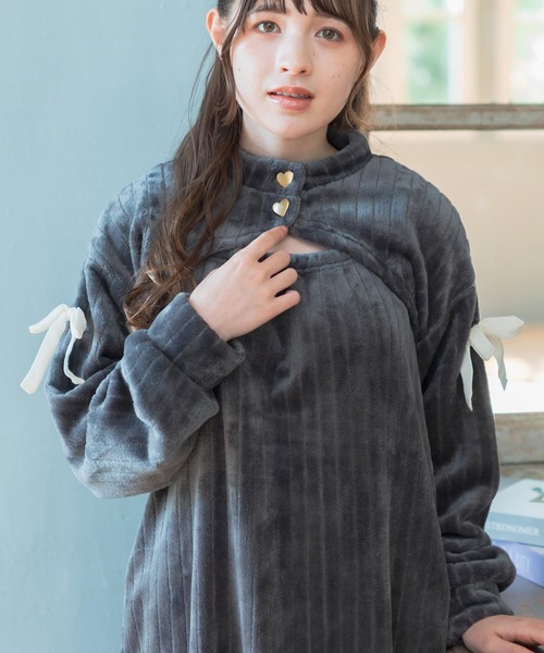 fran de lingerie（フランデランジェリー）の「もこもこ ワンピース ルームウェア パジャマ 冬 あったか 着る毛布 部屋着 レディース モコモコ「メモリーフリース」（ルームウェア/パジャマ・レディース・ホワイト系その他/ダークグレー/ピンク系その他2・M-L）」の8枚目の写真