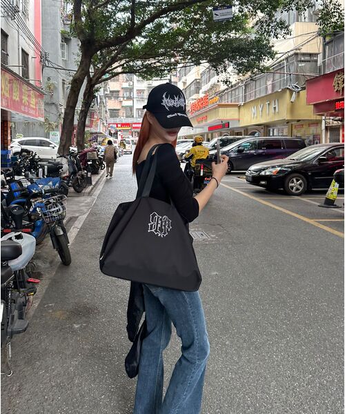 BLACKPURPLE（ブラックパープル）の「Bad-Bat Ball Cap - Black（キャップ・メンズ・ブラック・FREE）」の6枚目の写真