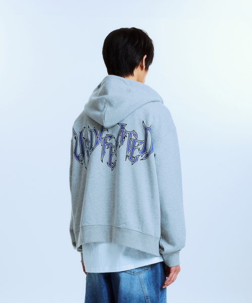 ARCHIVE BOLD（アーカイブボールド）の「UNDEFEATED HOOD ZIP-UP (GRAY)（パーカー・メンズ・その他・SMALL/MEDIUM/LARGE/X-LARGE）」の3枚目の写真