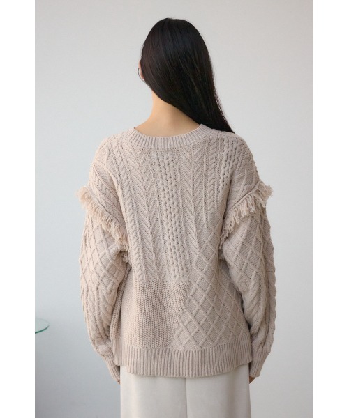 AZUL by moussy(アズールバイマウジー)の「スイッチングフリンジニット(ニット/セーター・レディース・チャコールグレー/アイボリー/サックスブルー・FREE)」の5枚目の写真