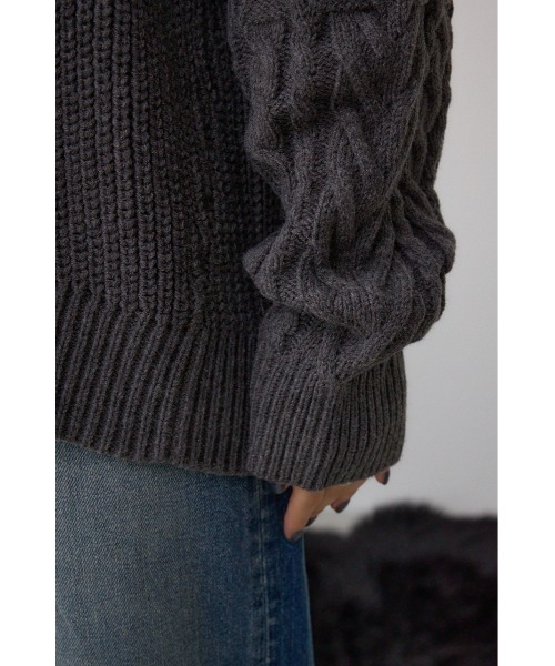 AZUL by moussy(アズールバイマウジー)の「スイッチングフリンジニット(ニット/セーター・レディース・チャコールグレー/アイボリー/サックスブルー・FREE)」の18枚目の写真