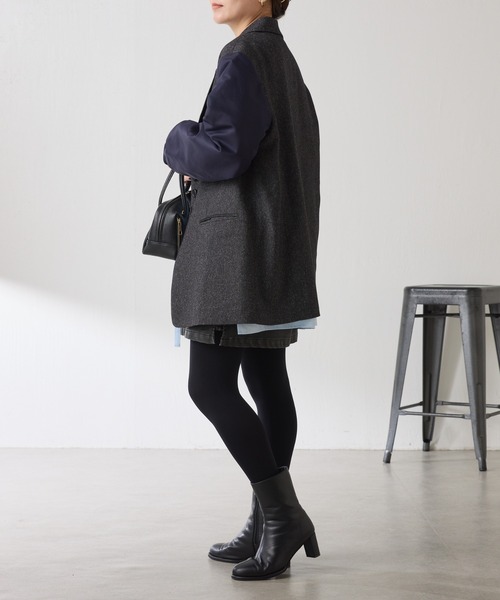 COLLAGE GALLARDAGALANTE(コラージュガリャルダガランテ)の「3つ釦コンビスリーブジャケット(その他アウター・レディース・ベージュ/ネイビー・FREE)」の13枚目の写真