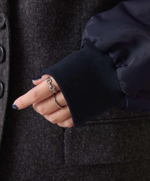 COLLAGE GALLARDAGALANTE(コラージュガリャルダガランテ)の「3つ釦コンビスリーブジャケット(その他アウター・レディース・ベージュ/ネイビー・FREE)」の21枚目の写真