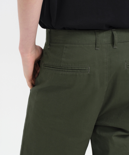 MUSINSA STANDARD（ムシンサスタンダード）の「ストレートチノパンツ [カーキ]（その他パンツ・メンズ・その他・28/29/32/30/31/33/26/27/40/38/42/36/34）」の6枚目の写真