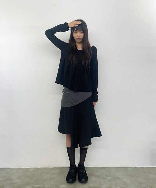 Miseki SEOUL(ミセキソウル)の「Accordion pleats top BLACK(Tシャツ/カットソー・レディース・その他・1/2)」の5枚目の写真