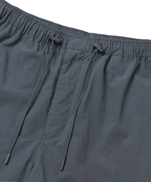 MUSINSA STANDARD（ムシンサスタンダード）の「ナイロンパラシュートパンツ [ブルーグレー]（その他パンツ・メンズ・その他・40/38/42/36/34/32/30/26/28）」の8枚目の写真