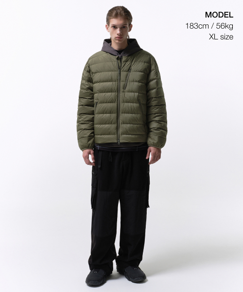 MUSINSA STANDARD（ムシンサスタンダード）の「[シティレジャー] ポーラフリースベルト付きカーゴパンツ [ブラック]（スウェットパンツ・メンズ・その他・SMALL/MEDIUM/LARGE/X-LARGE/XX-LARGE）」の2枚目の写真