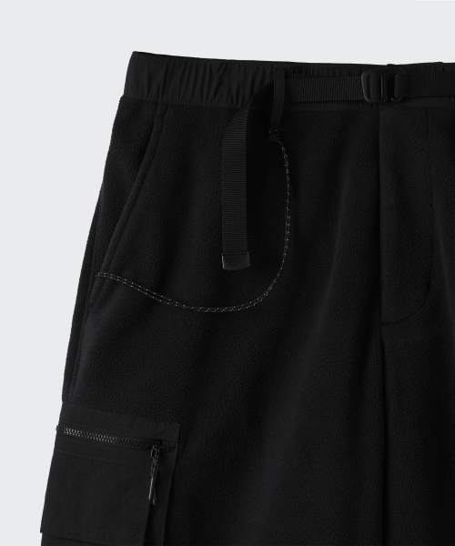 MUSINSA STANDARD（ムシンサスタンダード）の「[シティレジャー] ポーラフリースベルト付きカーゴパンツ [ブラック]（スウェットパンツ・メンズ・その他・SMALL/MEDIUM/LARGE/X-LARGE/XX-LARGE）」の6枚目の写真