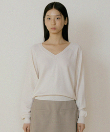 merino wool V-neck knit top-ivory