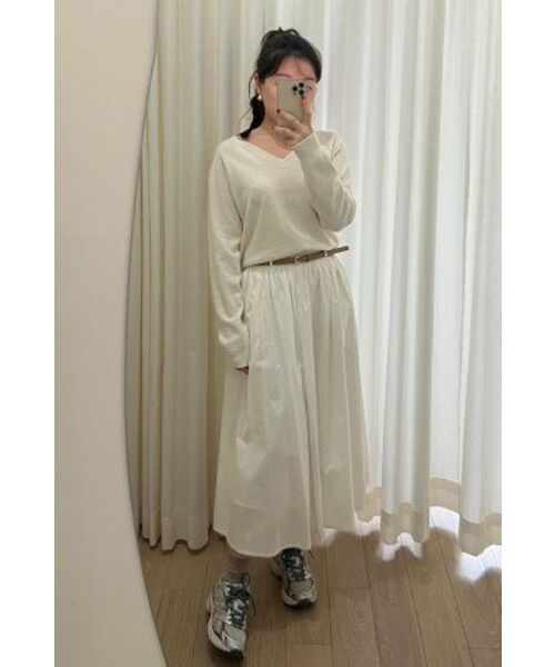 LINGSEOUL(リングソウル)の「merino wool V-neck knit top-ivory(ニット/セーター・レディース・その他・FREE)」の3枚目の写真
