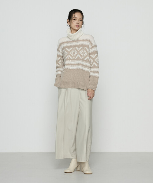 K.T KIYOKO TAKASE（キヨコタカセ）の「ジャカード編み スヌード付きニットプルオーバー（ニット/セーター・レディース・ベージュ系その他/ブラック系その他・FREE）」の22枚目の写真