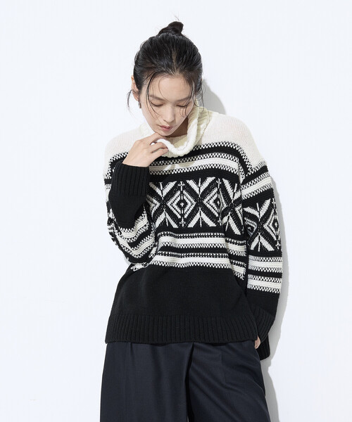 K.T KIYOKO TAKASE（キヨコタカセ）の「ジャカード編み スヌード付きニットプルオーバー（ニット/セーター・レディース・ベージュ系その他/ブラック系その他・FREE）」の14枚目の写真