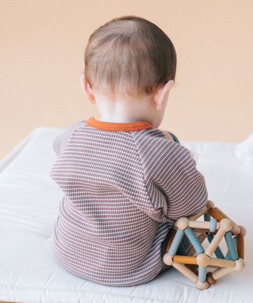 こども ビームス（コドモビームス）の「ベビー テレコ ラグラン Tシャツ 2026SS（60～90cm）（Tシャツ/カットソー・キッズ・イエロー系その他4/ブラウン系その他5/グリーン系その他・80-90/60-70）」の6枚目の写真