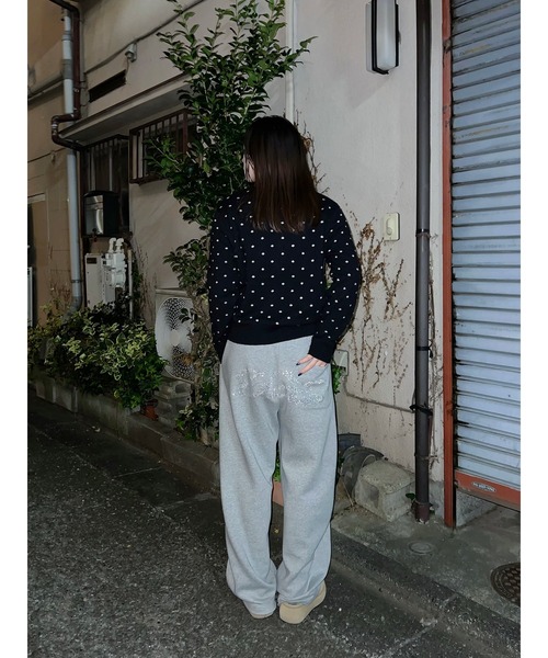 BGL（ビージーエル）の「RHINESTONE SWEAT PANTS / ラインストーン / キラキラ / Y2K / 韓国ストリート　スウェットパンツ（スウェットパンツ・レディース・ブラック/グレー・S/M/L）」の20枚目の写真
