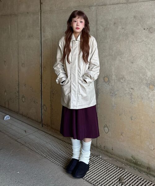 LADY VOLUME（レディーボリューム）の「OVER-FIT LEATHER PADDING PARKA_CREAM（ダウンジャケット/コート・レディース・その他・FREE）」の14枚目の写真