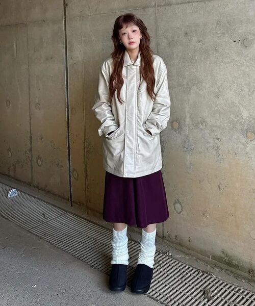 LADY VOLUME（レディーボリューム）の「OVER-FIT LEATHER PADDING PARKA_CREAM（ダウンジャケット/コート・レディース・その他・FREE）」の15枚目の写真
