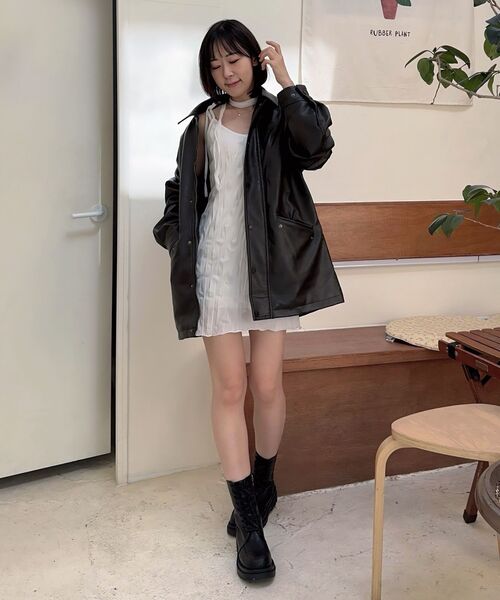 LADY VOLUME（レディーボリューム）の「OVER-FIT LEATHER PADDING PARKA_CREAM（ダウンジャケット/コート・レディース・その他・FREE）」の10枚目の写真
