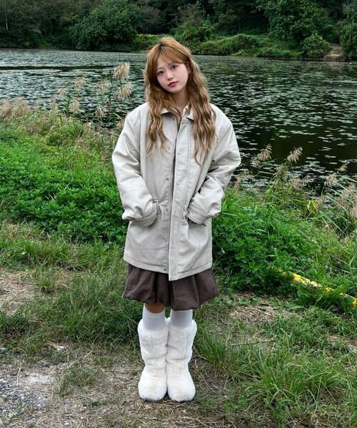 LADY VOLUME（レディーボリューム）の「OVER-FIT LEATHER PADDING PARKA_CREAM（ダウンジャケット/コート・レディース・その他・FREE）」の11枚目の写真