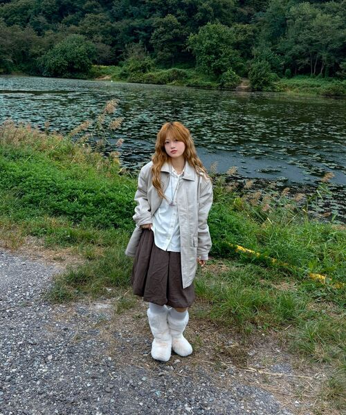 LADY VOLUME（レディーボリューム）の「OVER-FIT LEATHER PADDING PARKA_CREAM（ダウンジャケット/コート・レディース・その他・FREE）」の3枚目の写真