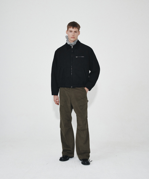 HEUTE(ホイテ)の「HET PADDED WORK JACKET (BLACK)(ダウンジャケット/コート・メンズ・ブラック・MEDIUM/LARGE)」の9枚目の写真