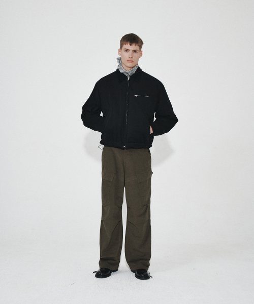 HEUTE(ホイテ)の「HET PADDED WORK JACKET (BLACK)(ダウンジャケット/コート・メンズ・ブラック・MEDIUM/LARGE)」の10枚目の写真