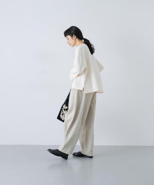 かぐれ（カグレ）の「コットンボートネックカットソー（Tシャツ/カットソー・レディース・ブラック/アイボリー/ホワイト系その他・FREE）」の11枚目の写真