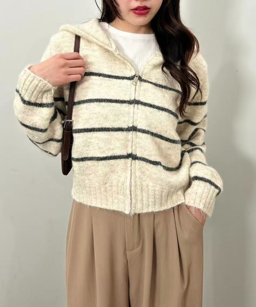 mebole(メボレ)の「Stripe Knit Zip Hoodie(Tシャツ/カットソー・レディース・ホワイト/ブラウン/グレー・FREE)」の1枚目の写真