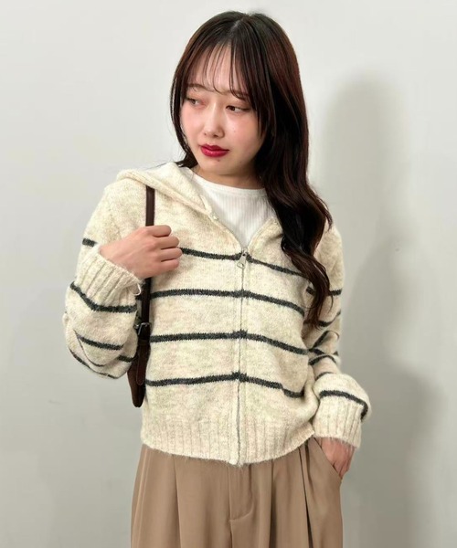 mebole(メボレ)の「Stripe Knit Zip Hoodie(Tシャツ/カットソー・レディース・ホワイト/ブラウン/グレー・FREE)」の5枚目の写真