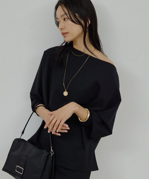 GALLARDAGALANTE(ガリャルダガランテ)の「オフショルポンチプルオーバー(Tシャツ/カットソー・レディース・モカ/ブラック・FREE)」の2枚目の写真