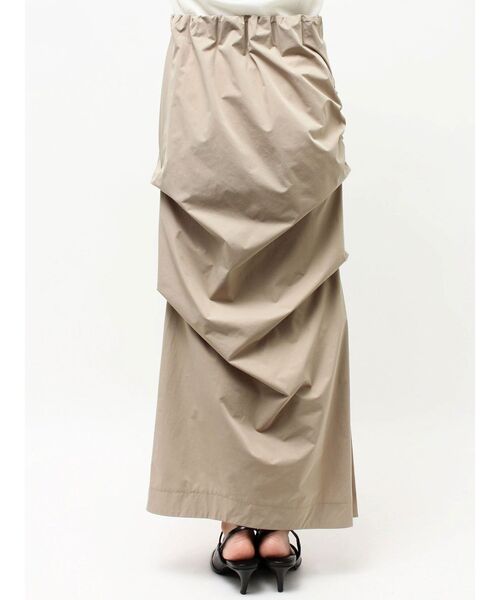 ELENDEEK（エレンディーク）の「アシメタックIラインスカート（スカート・レディース・ブラック/ベージュ・01/02）」の16枚目の写真