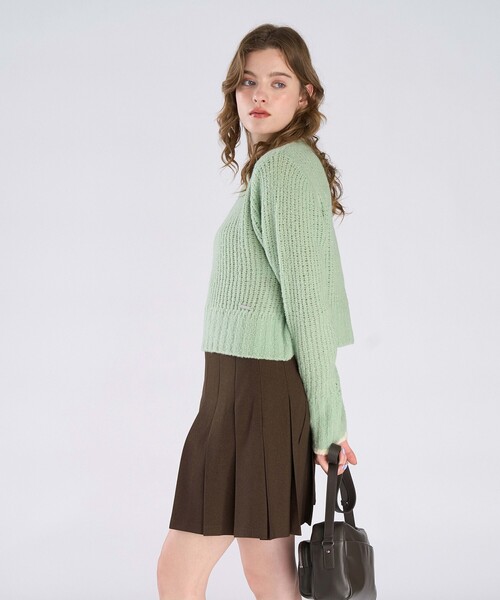 To b. by agnes b.（トゥービーバイアニエスベー）の「バイカラーライン ニット プルオーバー（ニット/セーター・レディース・グリーン系その他・FREE）」の3枚目の写真