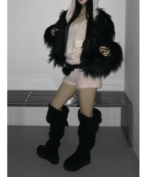 THEAIRTOWN(ジエアタウン)の「popcorn fur shorts(その他パンツ・レディース・ピンク/ブラック・FREE)」の14枚目の写真