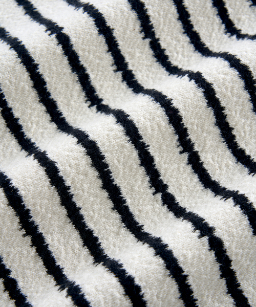 FLAWSROOM（フローズルーム）の「Stripe Noise Henleyneck BLACK（Tシャツ/カットソー・メンズ・その他・MEDIUM/LARGE）」の6枚目の写真