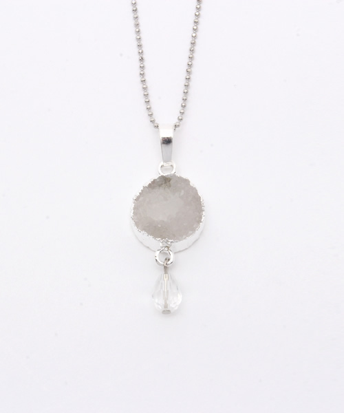 チャイハネ（チャイハネ）の「【チャイハネ】クリスタル ドゥルージーネックレス（ネックレス・レディース・ピンク/ホワイト/パープル/ブルー・FREE）」の2枚目の写真