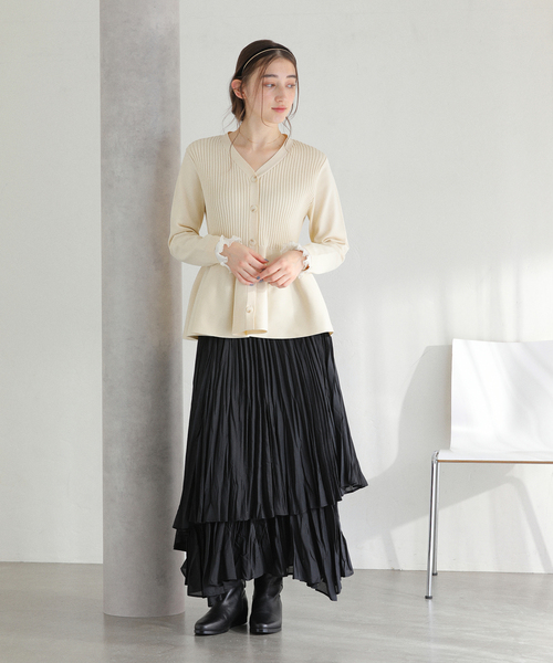 La TOTALITE（ラトータリテ）の「【洗える】ペプラムニット（カーディガン/ボレロ・レディース・アイボリー/ブラック/レッド・FREE）」の14枚目の写真