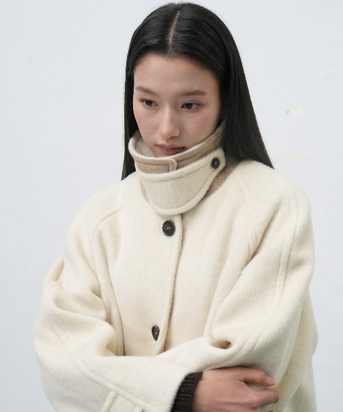 GENERAL IDEA（ジェネラルアイデア）の「【GENERAL IDEA】ウールバルマカンハーフコート / WOOL BALMACAN HALF-COAT（チェスターコート・レディース・ネイビー/オートミール/チャコール・L/M/S）」の11枚目の写真