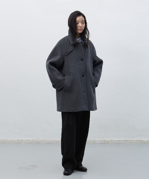 GENERAL IDEA（ジェネラルアイデア）の「【GENERAL IDEA】ウールバルマカンハーフコート / WOOL BALMACAN HALF-COAT（チェスターコート・レディース・ネイビー/オートミール/チャコール・L/M/S）」の7枚目の写真