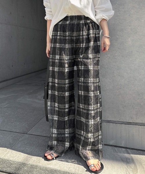 Freesia by andme(フリージアバイアンドミー)の「レースチェックワイドイージーパンツ(その他パンツ・レディース・アイボリー/ブラック・L/M)」の19枚目の写真