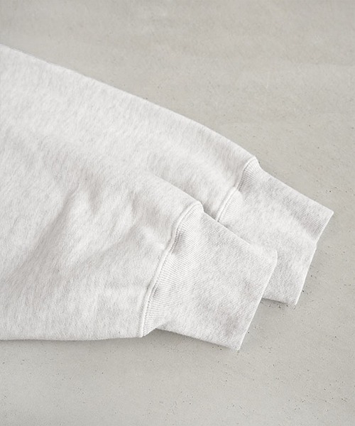SOLAMONAT(ソラモナ)の「ふわりと裏毛 ハーフジッププルオーバー(Tシャツ/カットソー・レディース・杢グレー/ブラック/オートミール・FREE)」の20枚目の写真