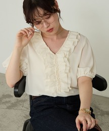 パフスリーブ」に該当するトップス（ホワイト/白色系）ファッション