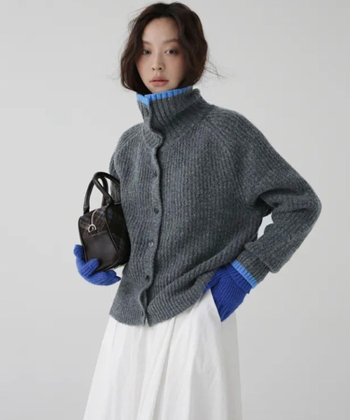 VIBGYOR（ヴィブジョー）の「配色スタンドネックリブボタンカーディガン(CZ)（カーディガン/ボレロ・レディース・ブラウン/チャコール・F）」の10枚目の写真