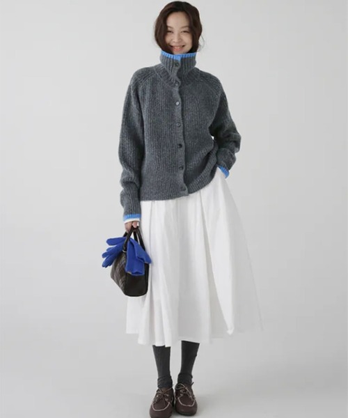 VIBGYOR（ヴィブジョー）の「配色スタンドネックリブボタンカーディガン(CZ)（カーディガン/ボレロ・レディース・ブラウン/チャコール・F）」の13枚目の写真