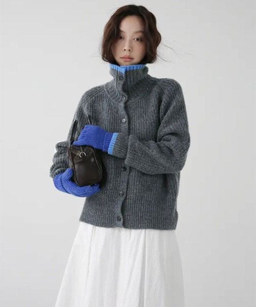 VIBGYOR（ヴィブジョー）の「配色スタンドネックリブボタンカーディガン(CZ)（カーディガン/ボレロ・レディース・ブラウン/チャコール・F）」の14枚目の写真