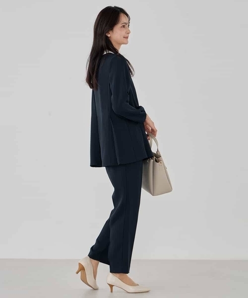 a.v.v（アーヴェヴェ）の「2WAYサテン襟付きペプラムブラウス【洗える/速乾/毛玉になりにくい/イージーケア】（シャツ/ブラウス・レディース・グレー系その他/ブラック/ネイビー・38/40）」の12枚目の写真