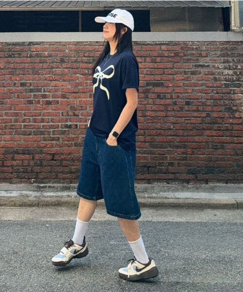 ROIDESROIS(ロワデロワ)の「リボンプリントオーバーサイズ半袖Tシャツ(ネイビー)(Tシャツ/カットソー・レディース・その他・S/M/L/2XL/XL)」の7枚目の写真